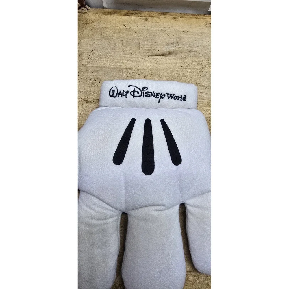 Disney World Mickey Mouse White Plush Glove Hand